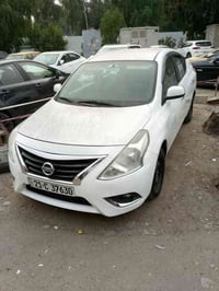 نيسان صني هندي موديل 20 مابيه اي نقص  ماشيه 116كيلو شاشه وكامره  مري ك...