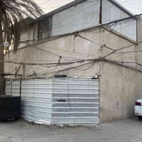 بيت للبيع مساحته 72 ركن عله ساحة ،مدينة الصدر قطاع 7 قرب ساحة مظفر 077...