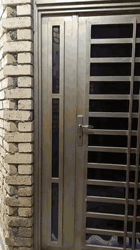 يا ألله
بيت بناء جناي ١٠٠٪
بيع حسب مواصفات الشراي 
نقد كامل او ثلث من المبلغ اقساط والسبب مطلوب ٤٠ مليون
على الاسكان تسديد شهري 
يتحول عليك ينزل من سعر البيت 
تحظر كفيل ويتحول عليك 
البيت ١٠٠م طابقين ٣ غرف نوم 
+ ٣ مجمعات صحيه + استقبال 
وصاله ومطبخ 
نقص محجر درج ولبخ الواجهه
الموقع الشهداء بالبدايه قريب على الموظفين
 شارع عرض ١٢م
للأستفسار أكثر 
مراجعة مكتب دار السلام
 بحي الموظفين
 او الاتصال 
ابو حيدر 
***********
***********
ابو حوراء 
***********
***********
