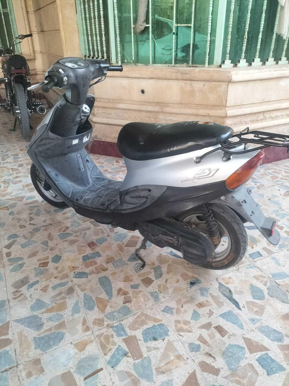 درجة بيجي البيع سعر 400 وبيها مجال ***********
