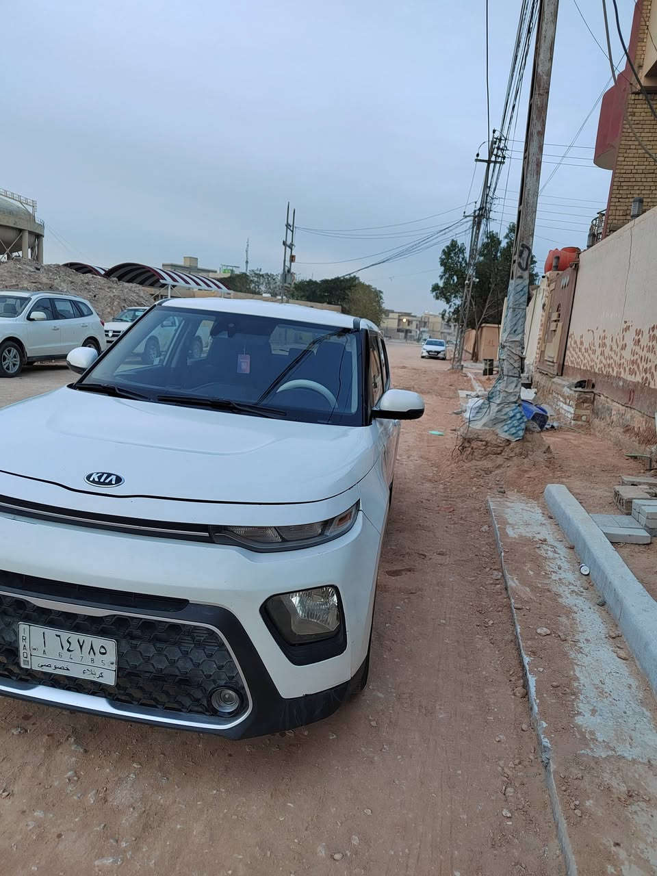 صول رقم كربلاء باسمي ب ١٤٠ بيهه مجال محرك وحدادية مكفول حادث امريكا جاملغ وباب السائق ماواصل اللغد ايرباك ستيرن  فقط ماشية ٦٠ كم   مكاني كرربلاء ***********
