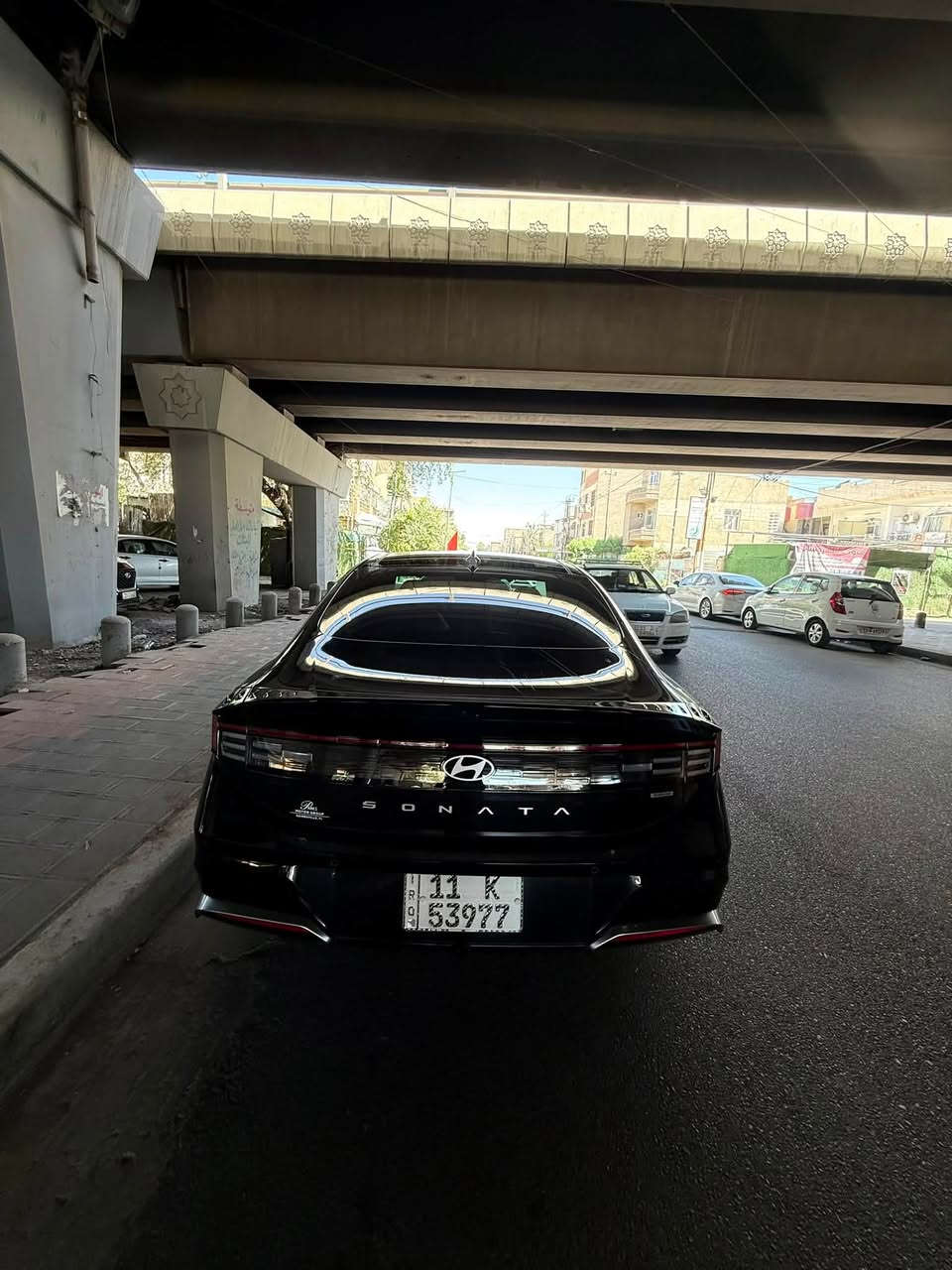 للبيع هيونداي سوناتا هايبرد 2025 فل مواصفات (Limited)

* محرك 2.0 لتر هايبرد اقتصادي.
* قوة 192 حصان.
* قير أوتوماتيك 6 سرعات.
* شاشة عدادات رقمية 12.3 إنج.
* شاشة معلومات وترفيه 12.3 إنج.
* Apple CarPlay و Android Auto.
* نظام صوت Bose الأصلي.
* كاميرات 360 درجة.
* حساسات أمامية وخلفية.
* رادار أمامي.
* مثبت سرعة ذكي.
* نظام المحافظة على المسار.
* نظام التحذير من النقطة العمياء مع عرض الكامرة بالعداد.
* مساعد القيادة على الطرق السريعة.
* مساعد الاصطفاف الذاتي والتحكم بالسيارة عن بعد بالريموت.
* تشغيل عن بعد.
* دخول وتشغيل بدون مفتاح (بصمة).
* سقف بانوراما.
* مقاعد جلد فل كهرباء.
* تبريد وتسخين للمقاعد الأمامية.
* تدفئة للمقود.
* حفظ وضعيات السائق.
* شاحن لاسلكي للموبايل.
* مرايا كهربائية مع تسخين.
* فتح وغلق الشنطة كهربائياً.
* جنوط وكالة 17 إنج.
* إنارة LED كاملة أمامية وخلفية.

للاستفسار والمشاهدة التواصل على الرقم:***********
