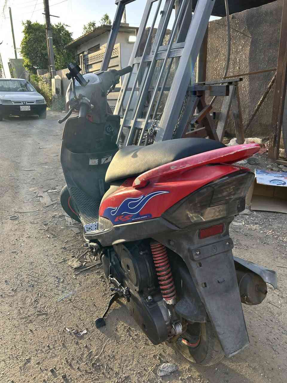 دراجه عدله للبيع دراجه خير من الله ناشفه نصبته تخبل ختم واحد كفر و مكينه و السودات كلهن ختم واحد كفاله مكينته تخبل خير من الله اذا بيه دخان او نضوح ترجع الدراجه 
سعره 750 وبيه مجال للطيبين 
بغداد الكريعات 
***********

