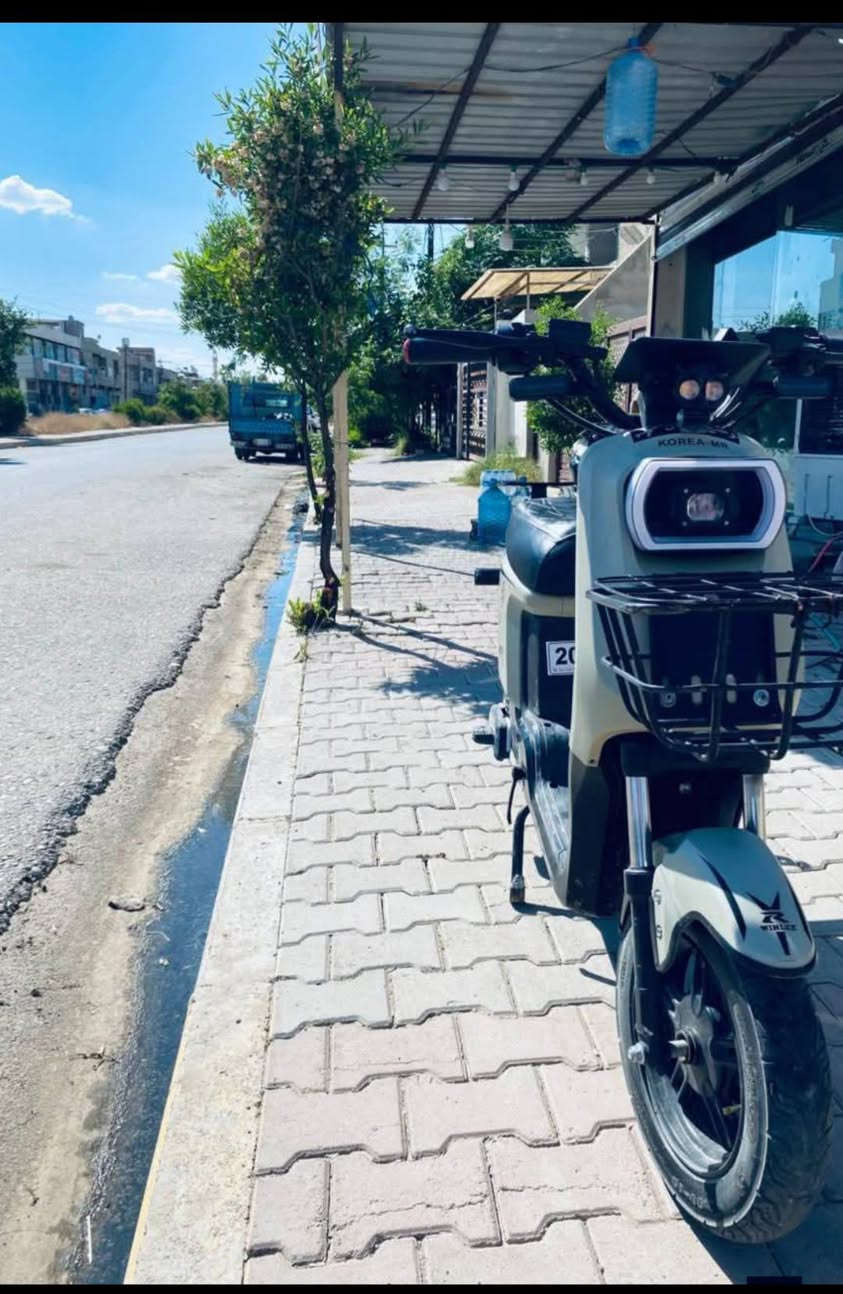 سلام عليكم بايسكل شحن R8 أي عيب مآبي بطاريات شرط كهرابائيات شغاله شاحنه بلاديه سعر 370 وبي مجال الشراي يجي خاص أو يتصل
*********** 
***********
سلام عليكم بايسكل شحن R8 أي عيب مآبي بطاريات شرط كهرابائيات شغاله شاحنه بلاديه سعر 370 وبي مجال الشراي يجي خاص أو يتصل
