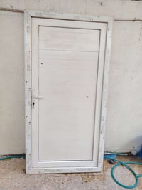 باب bvc • نظيف • ١٩٥×٩٥