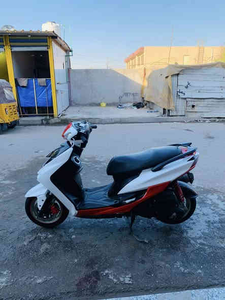 شمعة يابانية دراجة كفالة  بلاديه شرط حتى برغي ممفتوح بيها ضفيرتها بلادية دراجة شلعة ومعدل يخبل ترايها ماشي 5تالاف عليها إدامة من كلشي أي نقص مابيها غراضها كاملة مكاني بغداد حي النصر ***********
