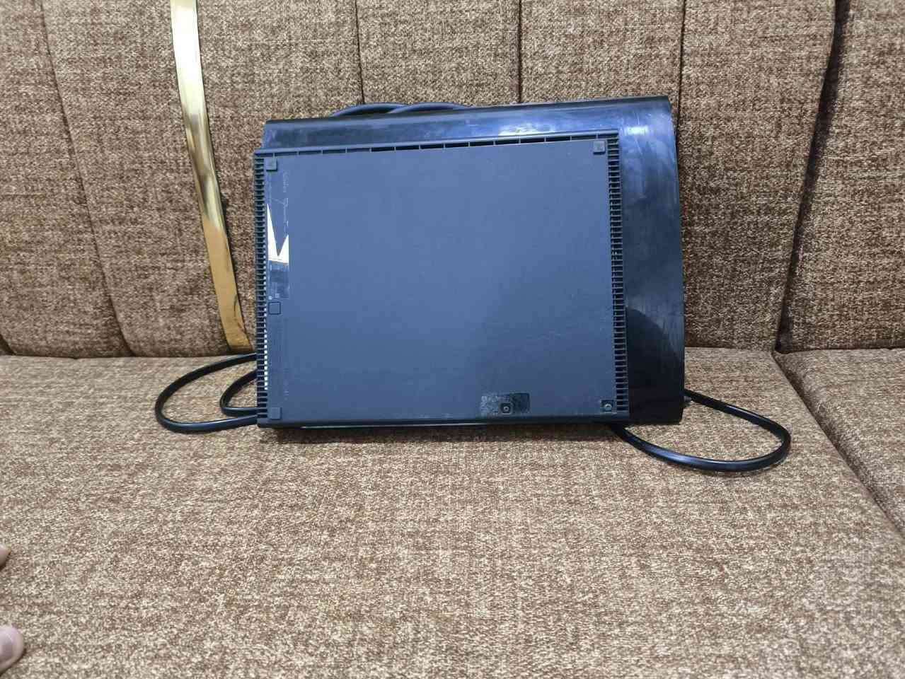 🎮 بلاي ستيشن 3 سوبر سليم (PS3 Super Slim) للبيع 🎮
السلام عليكم شباب، عندي جهاز بلاي ستيشن 3 سوبر سليم للبيع.
الجهاز شغال وبحالة ممتازة، نظيف وما بي أي مشاكل، شرط الفحص والتجربة.
الملحقات: 🔹 جوستك وحدة
🔹 كيبل الشحن
🔹 كيبل التشغيل
الألعاب: 🔹 13 لعبة مثبتة
🔹 منها GTA وPES 2013 وGod of War وألعاب ثانية
الجهاز غير مفتوح وشغال بصورة طبيعية.
السعر: [110]وبي مجال 
المكان: النجف ماكو توصيل
للمهتمين التواصل خاص أو على الرقم: [***********]
🎮 شرط الفحص قبل الشراء 🎮

