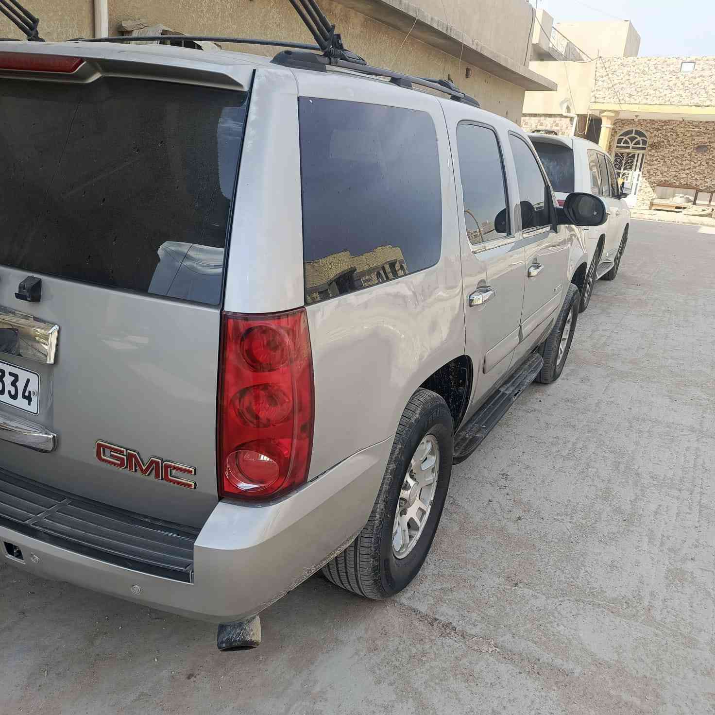 سلام عليكم سياره جي ام سي  دنلي البيع او مراوس سياره كفاله من الكص والصبغ والضربه مديل 2009 سياره متومه طبق الصل شرط حاسبه  سعر 95 وبيها مجال مكاني بصره *********** 
***********
