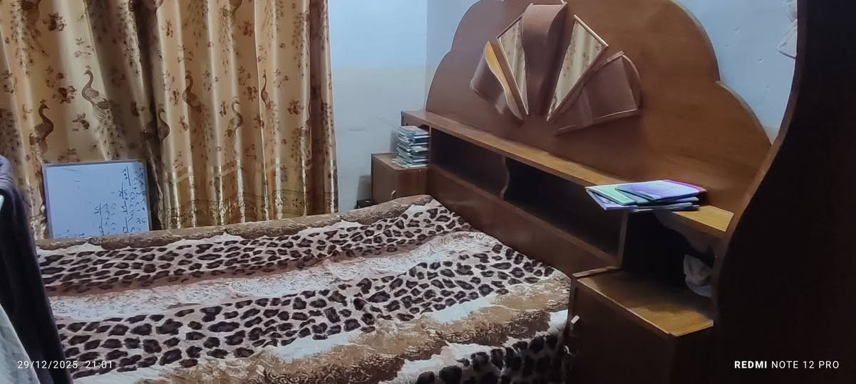 غرفة نوم للبيع صاج ثقيل 
سعر ٧٥٠ الف ..***********
