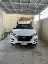 توسان • ٢٠١٩ • مكفولة