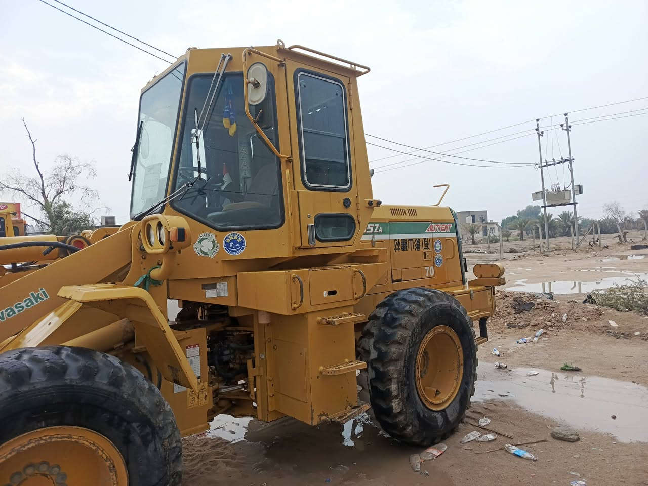 سلام عليكم شفل كاوسكي لل بيع مكينه مكفوله عامه ماكينه خير من الله
محرك ازوزه 
مشتغله 7000 الرقم ***********
