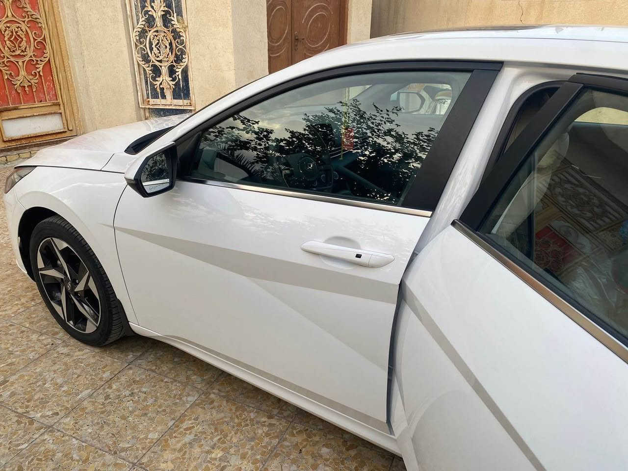 النتره2023 خليجي
فول مواصفات 1/1
بصمه
تنته
كفاله عامه
رقم بصره تحويل ثاني يوم 
180 وبيها محال
مكان سياره بصره
*********** البصرة, العراق
