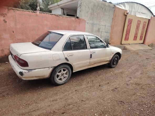 سلام عليكم
براتون ٢٠٠٤ كلك ابيعلك حديده بس

محرك كير صدر مكفولات داخلهه مرتب حلو كلش ما بيهه خياسات  بس صبغتهه مو هلكد
مكانهه ديالى سراجق 
سعر ١٣ بيهه مجال

رقم /***********
