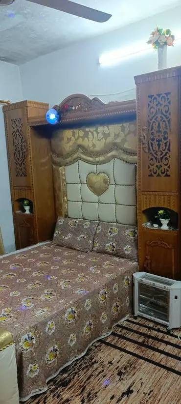 #للبيــــــــــــــع 
غرفة نوم ابراج
السعر مليون و150
العنوان جانب الايمن تل الرمان


**إذا كنت صاحب هذا الإعلان وتريد حذفه لأي سبب، رجاءا أرسل رسالة إلى الدعم الفني**