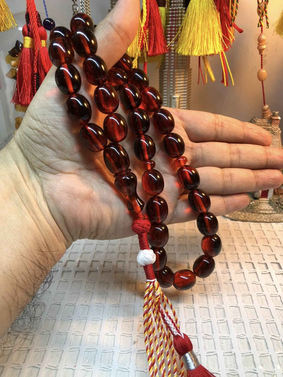 السلام عليكم
عروض رمضان 
مسباح سندلوس ترتروك مساطب جراخه اسطه جهاد الفلسطيني خامه اصليه ذمه كركوشه خليجي قطعه اجمل من الصور 
الوزن ٨٠ غم القياس ١٤ * ١٧ العدد ٣٣ خرزه 
السعر ٢٢ الف شامل اجور التوصيل والسعر قطعي لطفا


**إذا كنت صاحب هذا الإعلان وتريد حذفه لأي سبب، رجاءا أرسل رسالة إلى الدعم الفني**