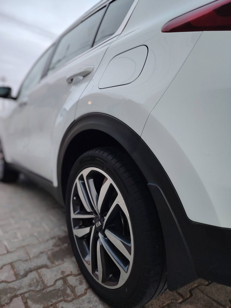 السلام عليكم
اللهم صل على محمد وآل محمد
كيا سبورتج خليجي
موديل ٢٠١٩
شركه الدوليه
مكفوله كفاله عامه
لون ابيض ثلجي
مكينه دوش ٢٠٠٠ مكفوله
كير اوتوماتيك ضمان
حداديه اماميه وخلفيه وضع الشركه
داخل حمصي جلد
ثلاثه انضمه قياده
مري شفط واشاره
دبل سويج
فول تحكم
سبير منازل
بدون شخوط
رقم بغداد انكليزي بأسمي لحد نهاية ٢٠٢٩
تخم تاير وباتري جديد
كامره دواره
حساس امامي خلفي
تبريد قطعتين
سياره جديده
السعر ٢٠٥ وبي مجال
كوت مركز المدينه
للاتصال *********** او ***********
