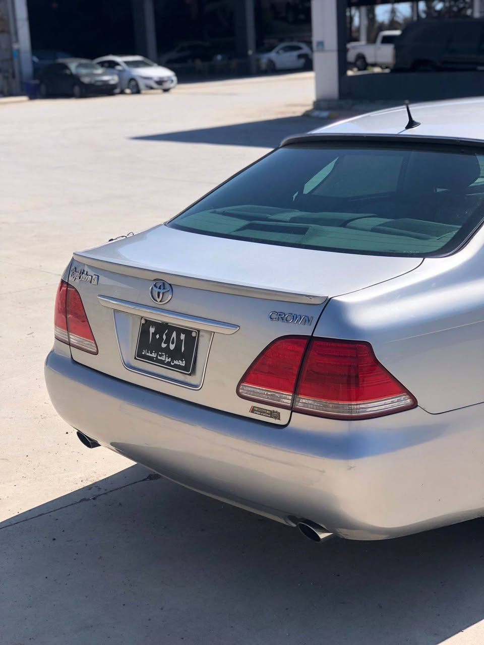 شاهينه بؤ فرؤشتن
٢٠٠٥
٣ دوگمه 
٣به رده 
سه لاجه 
گه وره به گه وره ١٨٢
شوختى تيانيه
له سليمانيه
*********** السليمانية, العراق
