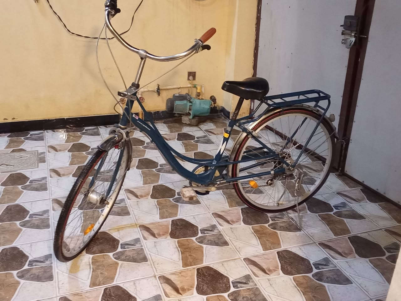 سلام عليكم بايسكل للبيع ياباني تايرات جديد سعره 85 وبي مجال


**إذا كنت صاحب هذا الإعلان وتريد حذفه لأي سبب، رجاءا أرسل رسالة إلى الدعم الفني**