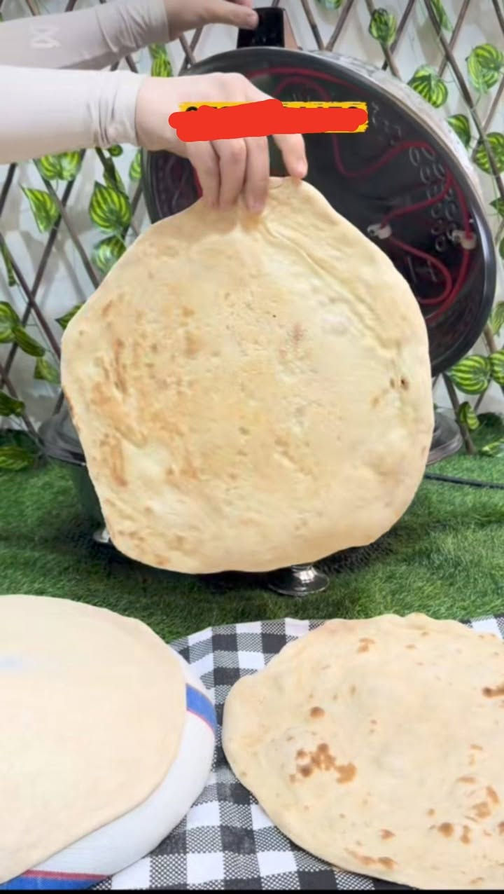 مفاجئة معمل لؤي للتنور الكهربائي 🔥 ⚡ ⚡
وفرنالكم تنور كهربائي دبل هيتر 🔥🔥🔥
فافون ثقيل وزن 5كيلوات ضمان سنه 💥 ⚡ ⚡
شغل ممتاز درجه اولى ⚡ ⚡ 🔥 💥 ⚡
قياس الصينيه 55 سم 💪💪💪
مع الواير مالته ♥️♥️♥️ السعر ب50 ألف 💥💥💥 
توصيل لكل محافظات العراق مجاني 🚚 🚚 🚚 🚚 🚚 🚚   @إشارة كروب كربلاء كلشي وكلاشي حي العباس والبارون وباب بغداد والمعملجي والجمعية كروب البصره العام لبيع كلشي كروب الديوانيه المفتوح للبيع والشراء كروب العراق الاصيل


**إذا كنت صاحب هذا الإعلان وتريد حذفه لأي سبب، رجاءا أرسل رسالة إلى الدعم الفني**