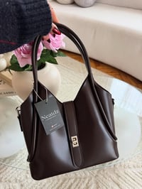 هواي ألوان • حجز للراتب