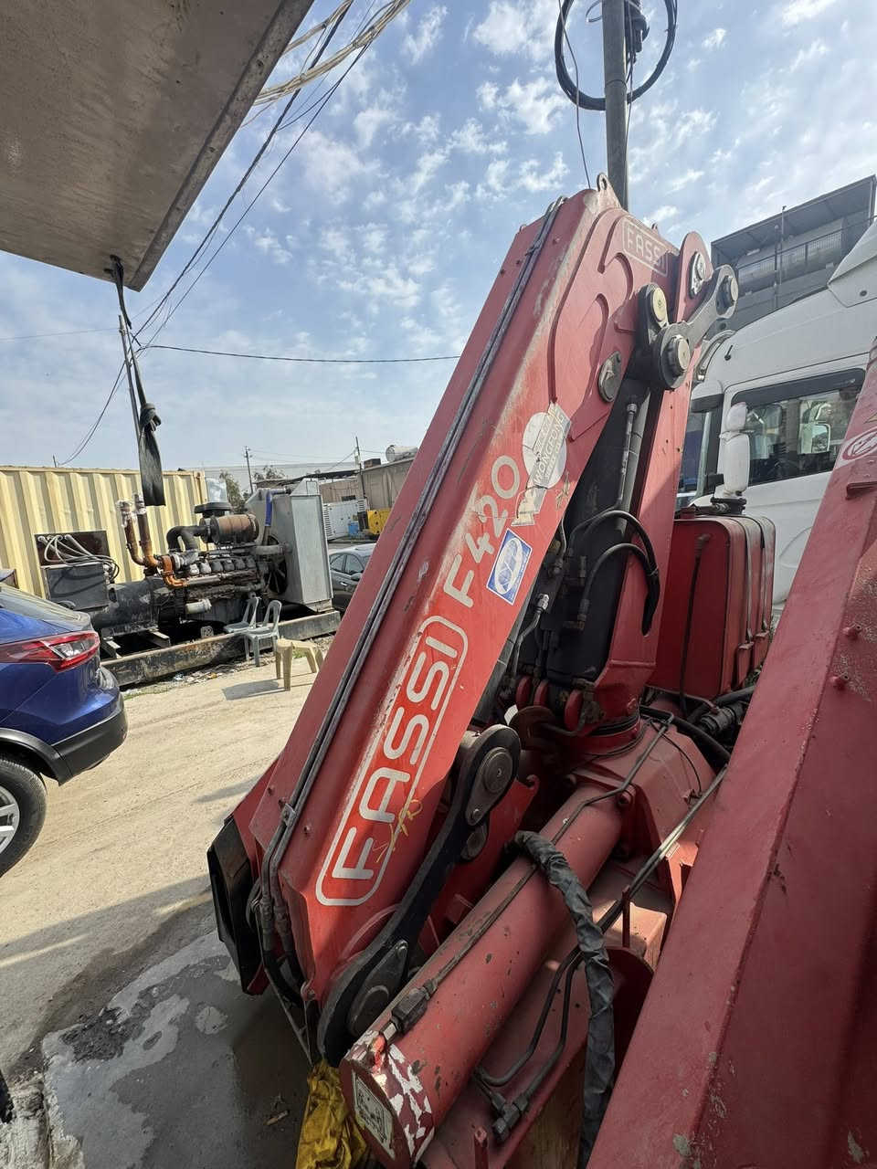 للبيع كرين فاسى ٤سلايت 
ريمونت كنترول 
سعر 310
***********
