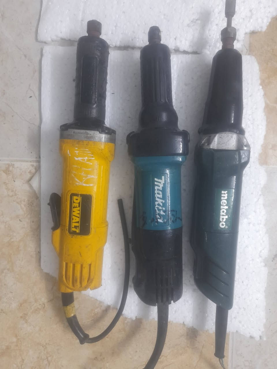 فرطونات للبيع اصليه   سعر 40 يوجد خدمة توصيل رقم الهاتف ***********
