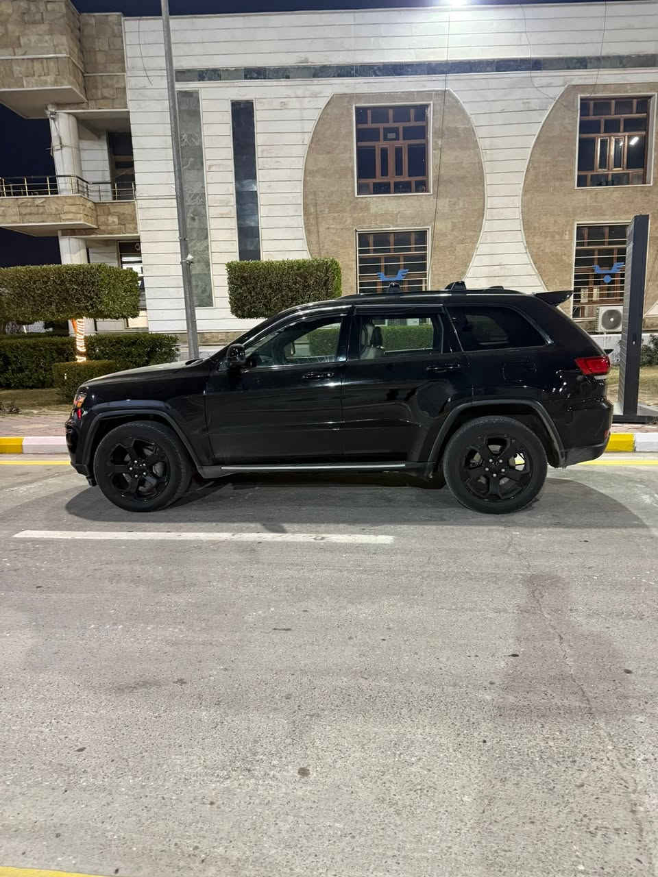للبيع 215$
2019
***********
