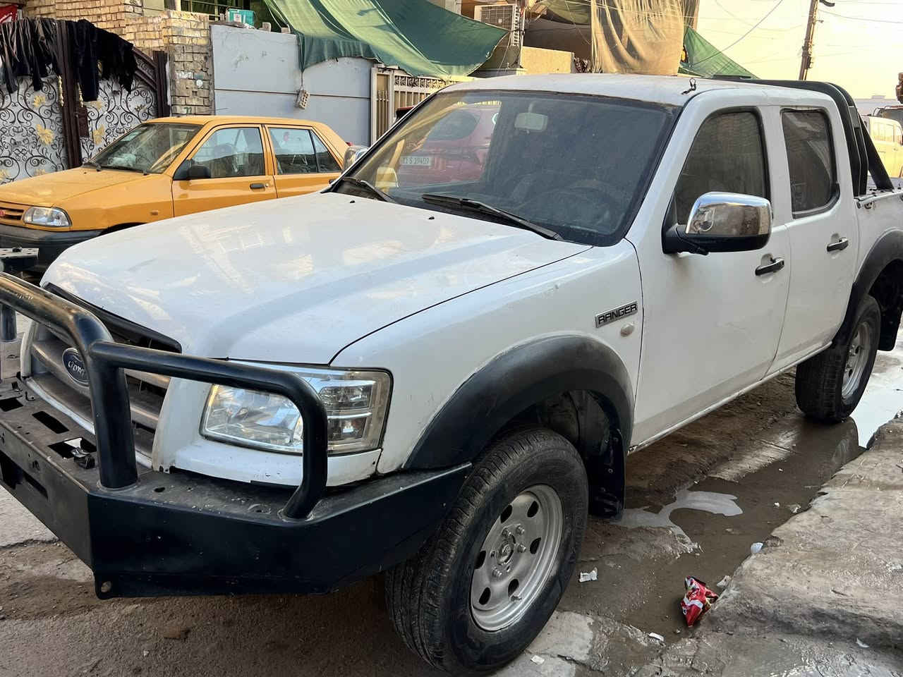 السلام عليكم سيارة نجر موديل 2008 سيارة مزاد سيارة جديدة تخم تایر صدر جديد سيارة كلش حلوة مقفولة من الضربة ومن القص والسيارة تعين عليها أمانة الله بيها كتاب مزاد من وزارة الداخلية سيارة كير عادي أربع سلندر
‏السيارة صبغ بلادي ￼
سعرها 50 ورقة رقم الهاتف ***********
