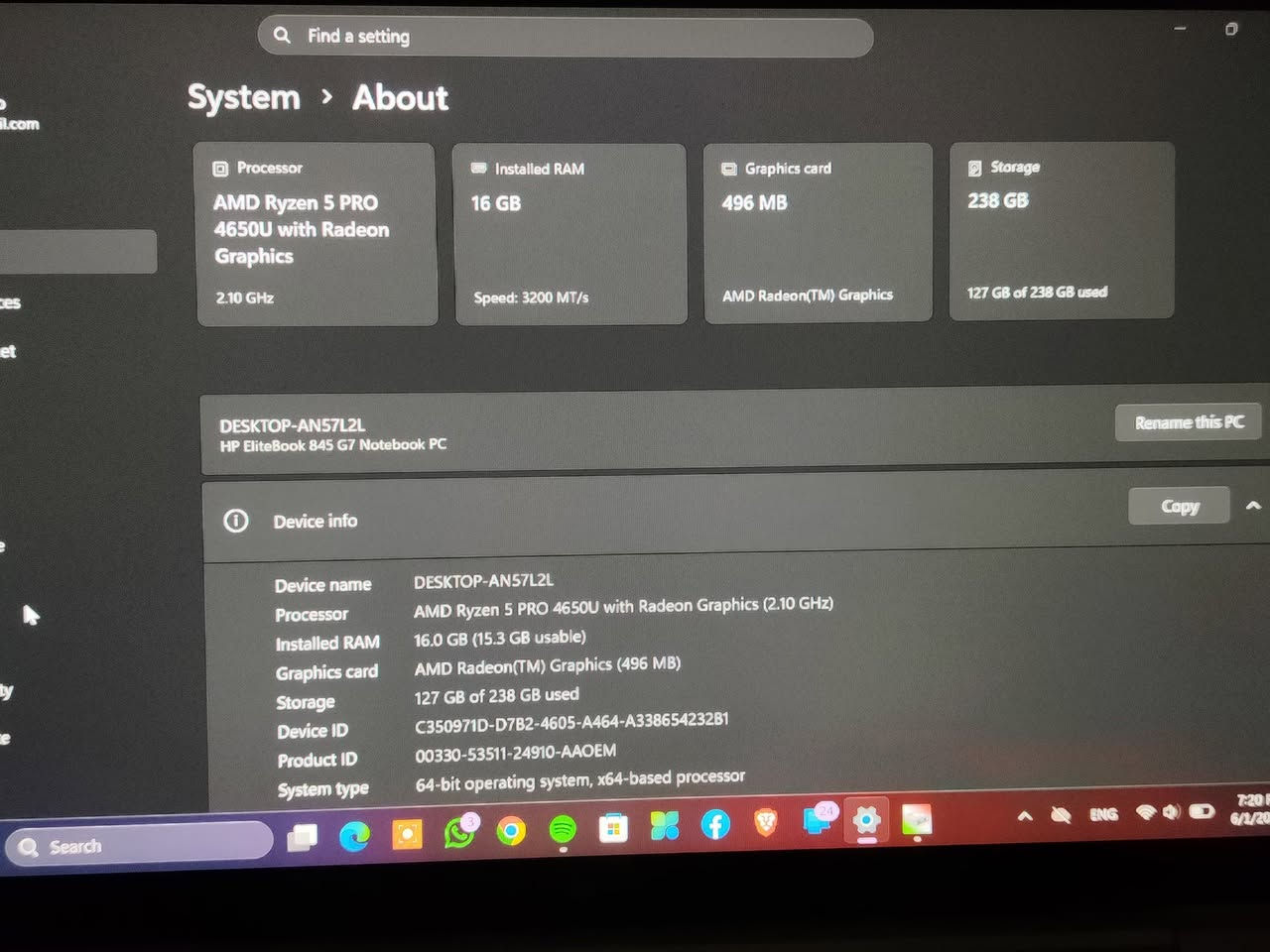 لاب توب HP EliteBook 845 G7 
جديد مكملش شهر زيرو حرفيا بدون خدش واحد سبب البيع جالي حاجه اعلي مواصفاته 
 Ryzen 5 Pro 4650U 
 RAM 16 GB DDR4
 SSD 256GB NVMe
ويندوز 11 PRO متفعل 
معاه الشاحن الاصلي 67W ومعاه استاند ل اللي هيشتري


**إذا كنت صاحب هذا الإعلان وتريد حذفه لأي سبب، رجاءا أرسل رسالة إلى الدعم الفني**