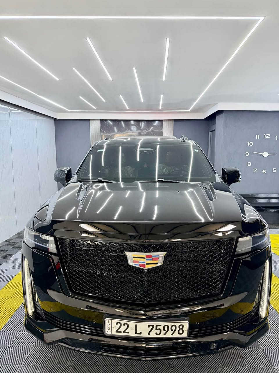 ‎ vip كاديلاك اسكاليد (2023)شركة المنصور  خليحي 
‎  فول فول مواصفات 
‎خليجي وكالة المنصور وبعدهه بالضمان دولي بصمتين   
‎مكفولة كفالة عام
ماشي  60 الف 
 -------------- 
‎سيارة كلش كلش حلوة نظيفة مرتبة جديدة 
‎مكفولة من كل كلشي
‎محرك كير بشرط مامفتوح 
‎كهربائيات وتبريد تدفئة كلها بشرط 
‎دينار مصرف مابيها ٠
‎نظافة السيارة ٪؜١٠٠

‎مكان سيارة سليمانيه   
‎رقم تلفون
📞***********📞
                                                            سعر 780$
‎المواصفات ⚔️⚔️⚔️

‎تشغيل عن بعد
‎36 سماعة 
‎سقف بانوراما 
‎‏‎5 كاميرات
‎‏‎5 بصمات
‎فور ويل
‎كشن رجاج 
‎دوسات كهرباء 
‎داتا شو 
‎بانوراما 
‎سقف.شامو
‎داخل مشيميشي
‎لايت زنون عالي ناصي عدسات
‎‏‎4 شاشات بالدشبول والسقف والكشنات
‎تحكم بريك 
‎جنطه ذكيه جلاق
‎رادار تحديد مسار
‎رادار خلفي
‎رادار امامي 
‎رادار جانبي 
‎كشن تدفئة وتبريد سايق وراكب
‎كشنات امامية تدليك
‎كشنات خلفية تدفئة
‎مري شفط 
‎اشارة بداخل المراية
‎كشنات جلد  
‎علامة كاديلاك ضوئية بالدعامية الخلفية
‎الكشنات كهرباء 
‎ذاكرة ميموري ستيرن وكشن
‎قاصه 
‎ويل ٢٢ بلادي 
‎بااختصار السيارة فول للاخير 
🛑🛑🛑🛑🛑🛑🛑🛑🛑🛑🛑
‎السيارة كفالة عامة بدون صبغ بدون شخط بدون رسعة 
‎تاقم تايرات جديدة 💯💯
‎السيارة جديدة ابد مابيها نقص 
‎مكان سيارة سليمانيه   
‎رقم تلفون
📞***********📞 السليمانية, العراق
