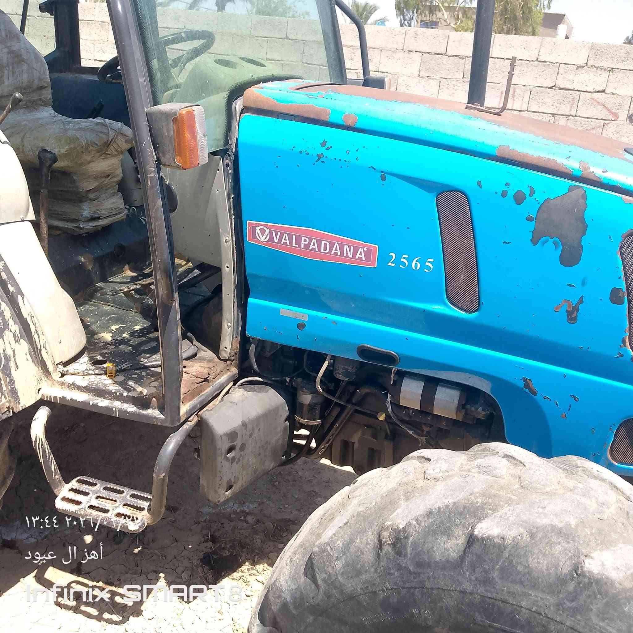 سلام عليكم لبيع مكينة لنديني ايطالي 75 احصان  سعر مناسب كلش منفيس
***********
