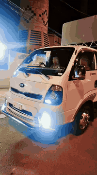 السلام عليكم كيه فحل موديل 2018محور سياره جديده صدر محرك جديد رقم الانبار انكليزي تبريد ثلج سعر 130بيهه مجال قليل الاستفسار ***********
