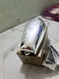 خوذة • جديد • غير مستخدم