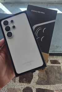 S26 Ultra ذاكره 256 رام 12جهاز الون لابيض المرغوب جهاز نضتفه ١٠٠ مستخد...