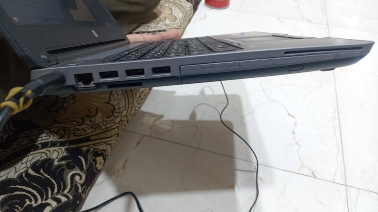 لابتوب hp للبيع
معالج: CORE i7
ذاكره 237 
 رام: 8 
ويندوز: 11
لسعر: 170 وبيه مجال قليل،،مع العلم فقط البطاريه ضعيفه


**إذا كنت صاحب هذا الإعلان وتريد حذفه لأي سبب، رجاءا أرسل رسالة إلى الدعم الفني**