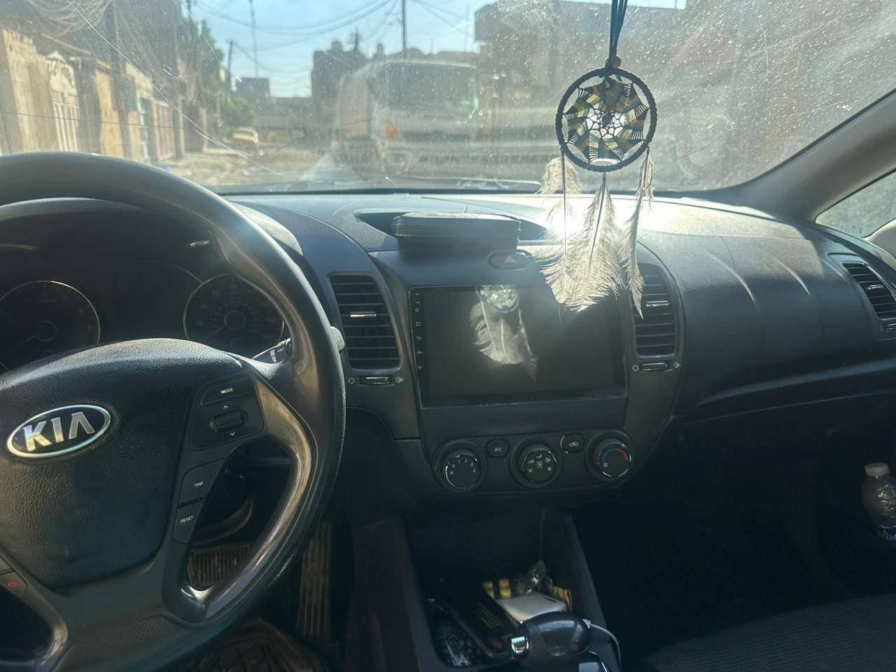 كيا فورتي ٢٠١٧
رقم اربيل باسم شركة
 مع ضمان التحويل
 حادثهة بنيد بي صبغ بالمقدمه و دعاميه اماميه
 وشوية صبغ طرف الجاملغ  جهة السايق 
سعرها ١١٠ وبيها مجال
مكانها بغداد الدوره
متواجد خاص


**إذا كنت صاحب هذا الإعلان وتريد حذفه لأي سبب، رجاءا أرسل رسالة إلى الدعم الفني**