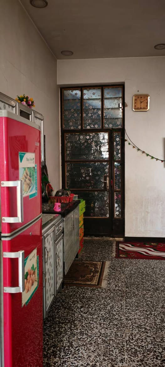 بيت للبيع المساحه ١٠٠ متر  زراعي ٢٥، طابق واحد
حي النصر شارع ابو عمار المضمد 
استقبال ٤×٥
صاله ٦×٦ 
غرفه ٤×٤
صحيات، منور 
للاستفسار أكثر *********** واتساب
