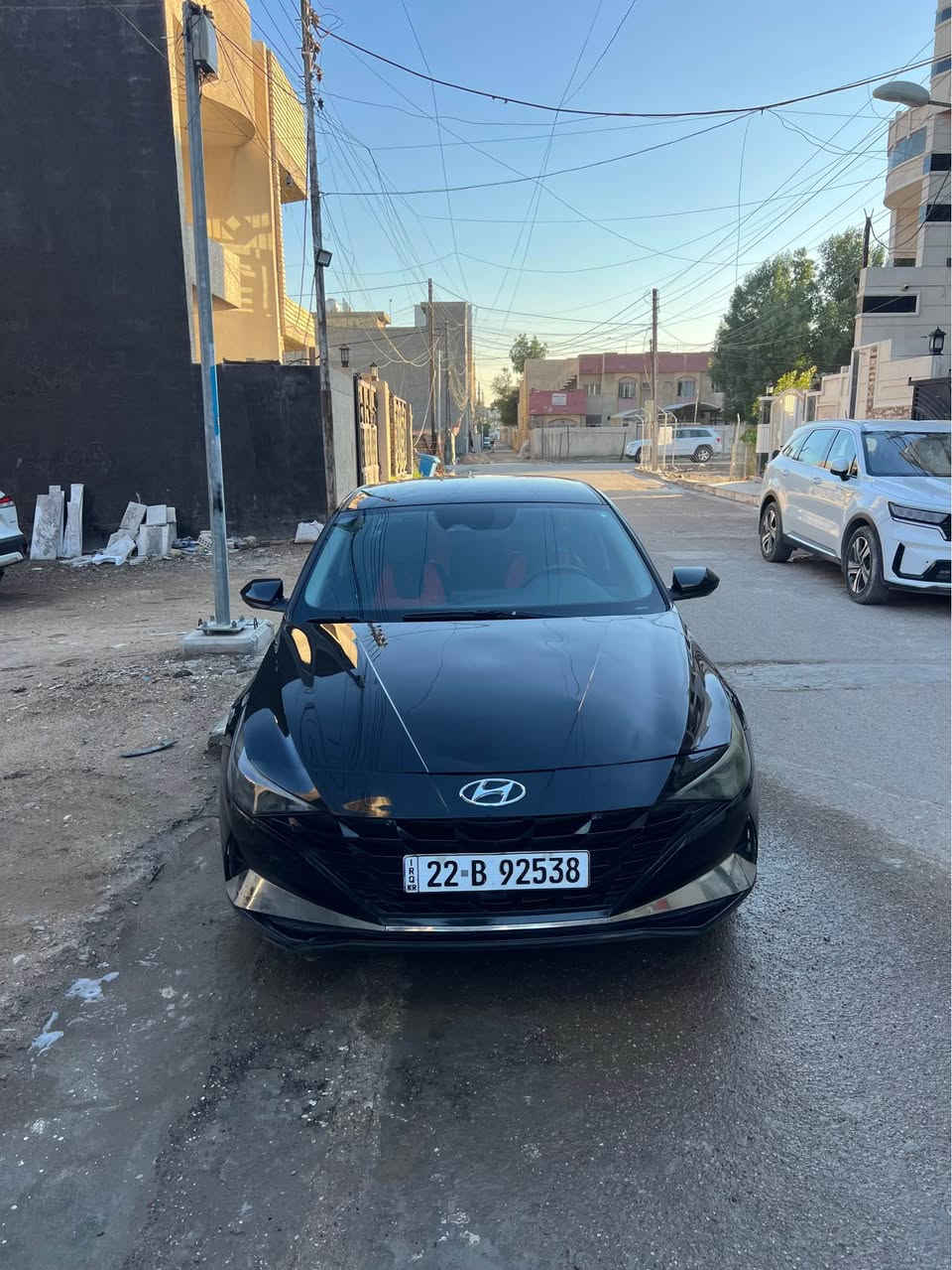 هيونداي النترا موديل ٢٠٢٢ لون اسود وارد امريكي محرك الفين حادث صبغ قطعه وحده فقط بابين بارد 
ماشيه ١٠٧ كيلو مكانهه بغداد رقمهه اربيل والسياره ب اسمي 
ويحتاجلها تعديلات للاستفسار 
*********** 
حي الجهاد بغداد, العراق
