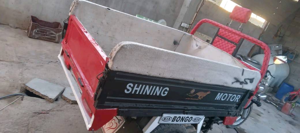 السلام عليكم ستوته صقر لبيع مديل ٢١ جاهزه محرك بلادي سعر ١٧٠٠ وبي مجال مكاني بغداد لعبيدي ***********