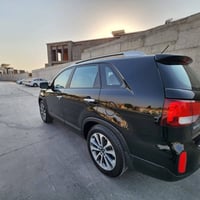 سورنتو 2015 خليجيه مكفوله السعر 17.500 07710570919 07817416862