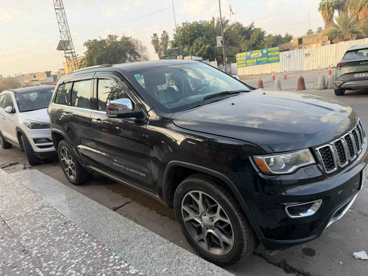 السلام عليكم جيب شيروكي موديل 2018السياره جاهزه بدون نقص بدون دواخل بدون شواصي بدون ايرباك فول عده الفتحه رقم بغداد الجديد تحويل ثاني يوم محرك 3600cc مكاني بغداد السعر شدتين وبيهه مجال حك الجيه صوره الحادث موجوده للاستفسار ***********
