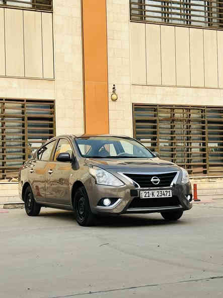 يالله سلام عليكم نيسان سني هندي 
بليته زركه موديل 19 مكفوله من صبغ 
بيها بارد مثل ماموضح بسونار
رقم سليمانيه بسم عربي شرط التحويل 
مكان سياره بغداد حي الجهاد او السيديه 
السعر 104 وبيها مجال بسيط 
ماشيه 117 كير محرك حداديه كفاله
***********
