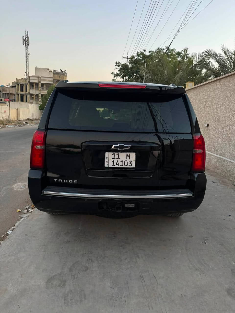 تحية طيبة ...
تاهو LTZ 2015 وارد امريكي ماشية ٨٤ الف ميل 

رقم بغداد الجديد سنوية + هزة كلة جديد بأسمي 

حادثها قبق جنطة مبدل نفس اللون وجاملغ خلفي صبغ 

بيها شوية بارد وتكحيلات بسيطة 

مواصفات : 

بصمة + تشغيل عن بعد + بصمة ٤ بيبان + صندوق كهرباء شفط 

كشنات جلد وكهرباء ومنفصل vip وتبريد وتدفئة كشن 

داخل عسلي مطعم بصاج وخياطات كلش حلوة 

رادارات ٣٦٠ درجة من كل الاتجاهات + مرايات معتمة للضواء 

كاميرا خلفية + حساسات خلفية وامامية 

لايت زنون + لدات خلفية وامامية 

شاشة كبيرة + قاصة السيارة ٧ راكب وكل الكشنات كهرباء  

كشنات خلفية كهرباء + انضمة الخروج عن المسار + القادة الذاتية + اشاير المري + لون الداخل والكشنات جملي

ادامة كاملة للسيارة من دهن مكينة وفلتر شوتة وباتري وعبوة فيول بمب كله جديد ووكالة تخم تاير تخم ويل تخم دسكات كلة جديد اصلي وكالة 

للبيع بسعر ٢٨٥ وبيها مجال كلش بسيط 

***********
