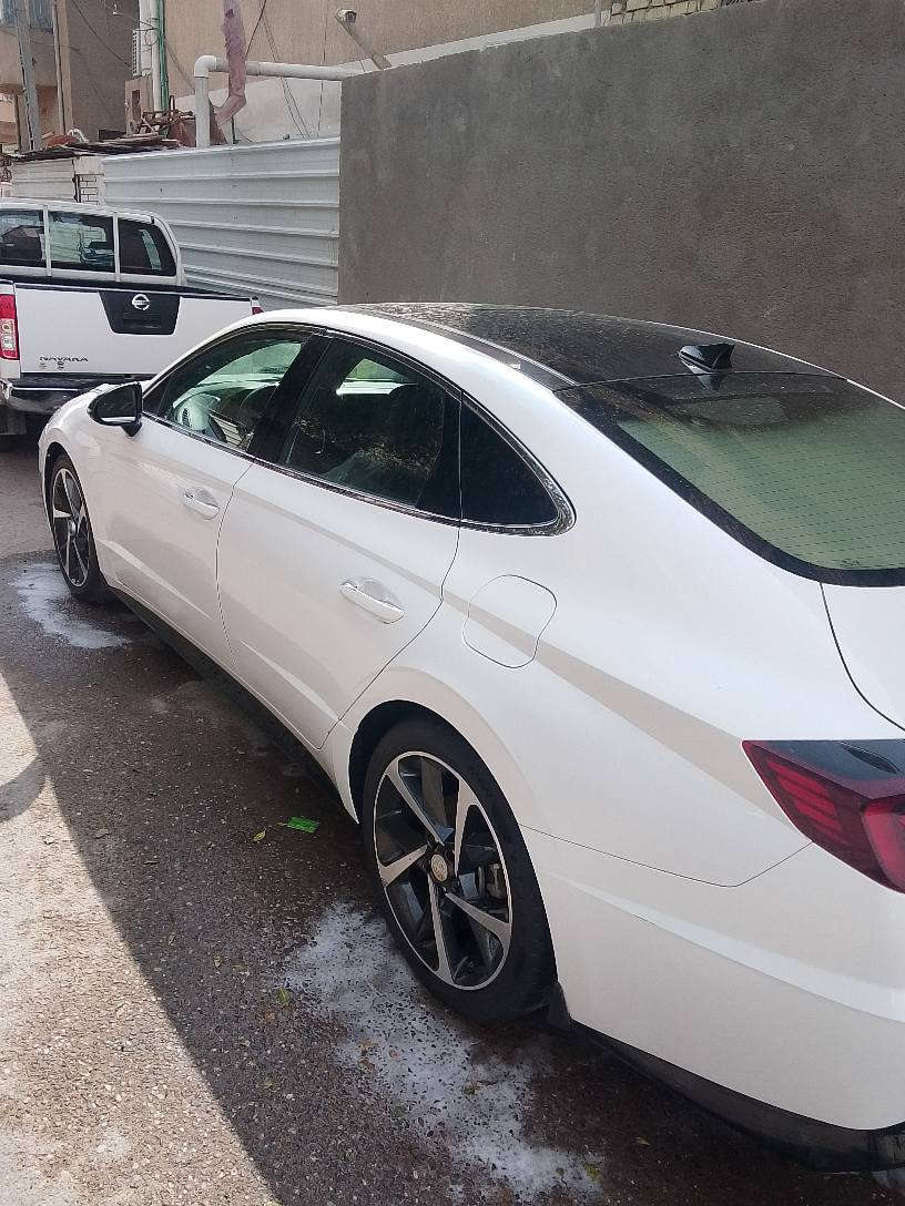 سلام عليكم سوناتا 23فول سياره ماشيه 19الف سياره جديده تبديل جاملقات وكاله وجاملق الخلفي مصلحه سياره رقم ***********عندك مراوس نزله البصرة, العراق
