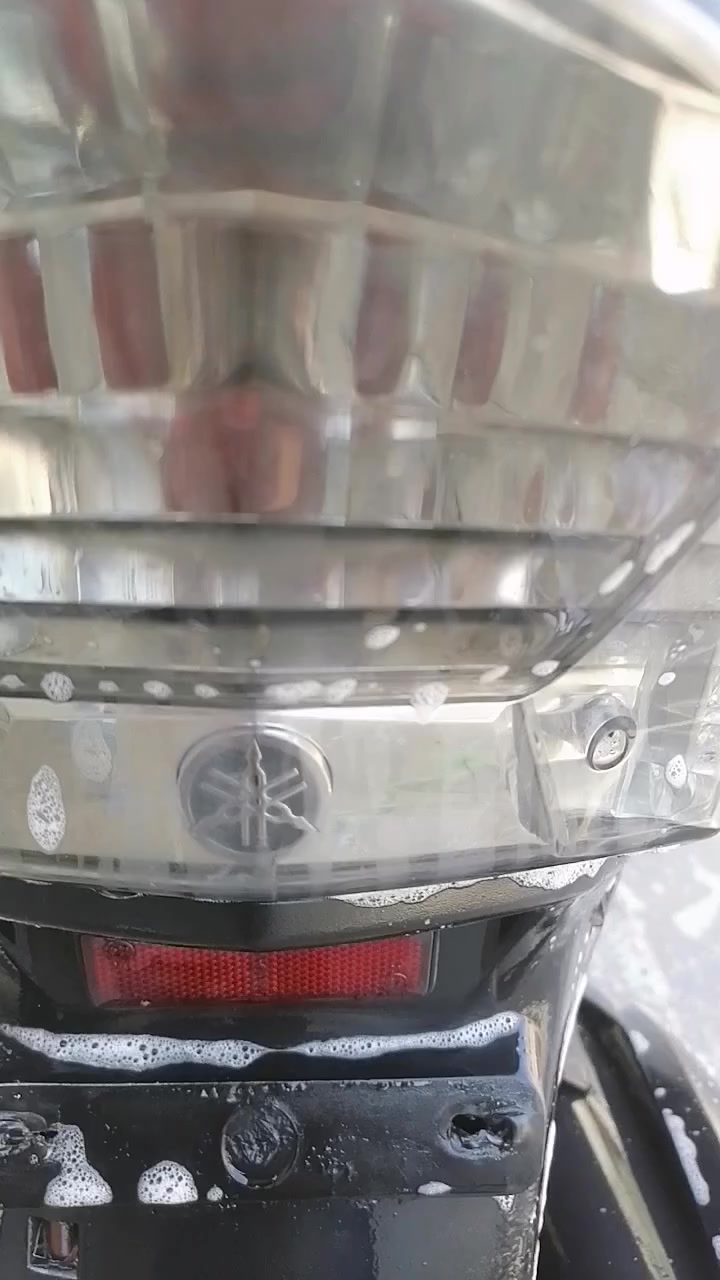 سلام عليكم دراجه ماكس عدله ما صارله سبوع من طالعه من الوكيل كفاله عامه تعال وفحص السعر خاص /***********
