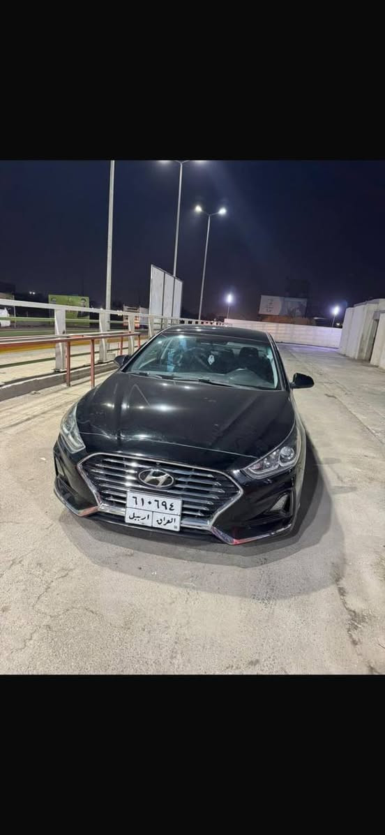 السلام عليكم  سوناتا 2019 وارد أمريكي 

كفاله كير ومحرك جدا نظيفات 

حداداه وتبريد وتخم تايرات كفاله شرط 

فول مواصفات عدا فتحه 

سعرها بلاش 125 وبيها مجال 

الرقم ***********

مكاني البصره ابو الخصيب 

تحويل وكاله ثاني يوم البصرة, العراق
