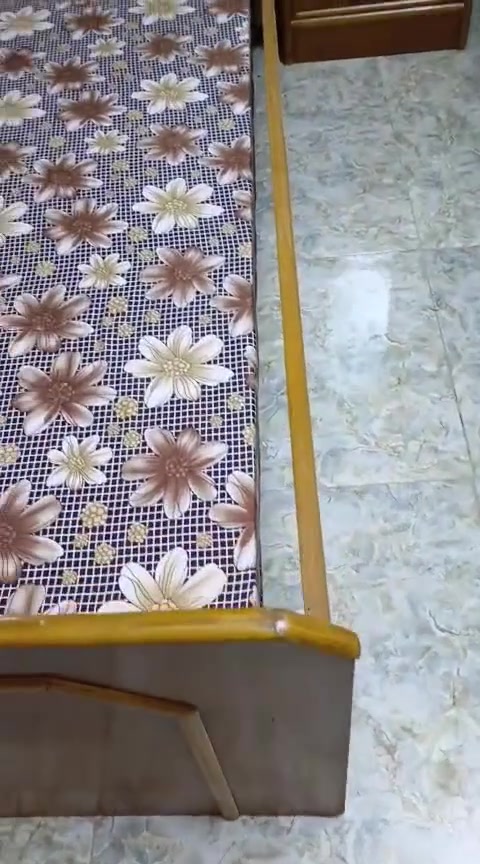 غرفه طابقين داخل خارج صاج تسكام السعر 900بيه مجال المكان بابل طريق السريع قرب محطة انوار بابل الشوملي اتصل ***********
