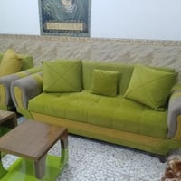 تحم للبيع مع طبلات ١٠ مقعد السعر ٥٠٠ رقم ٠٧٧١٦٩٢٤٦٣٧