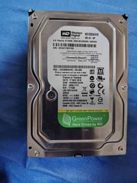 هارد ٣٢٠ • جديد • توصيل