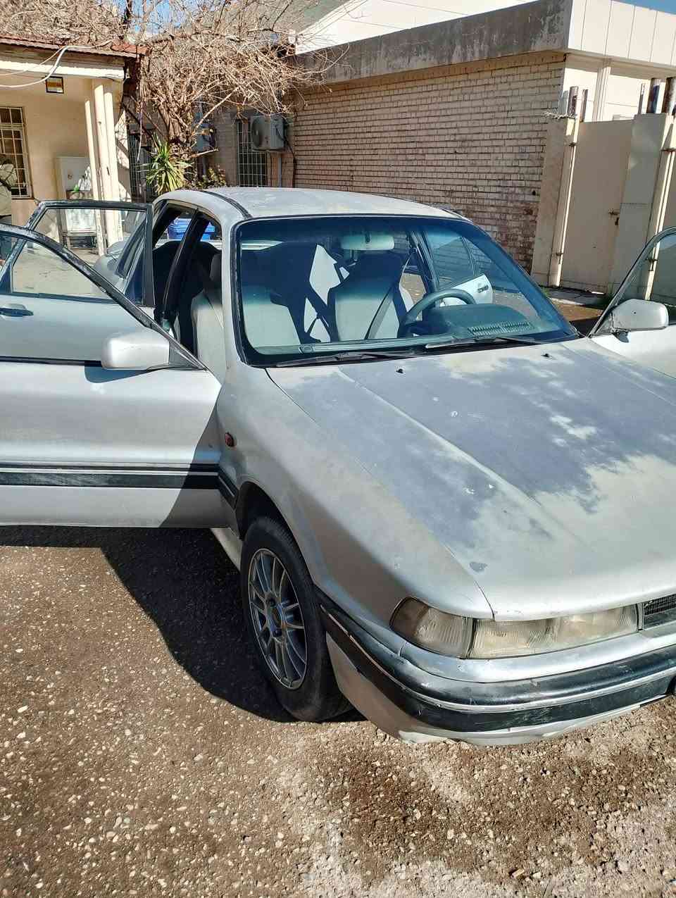 سلام عليكم مسبوشي كلاند موديل 89 رقم كركوك سنويه منتهيه كير محرك جديد كابريتر كاربايات شغال كوبون بنزين بيه سعر 22مكان كركوك ***********
